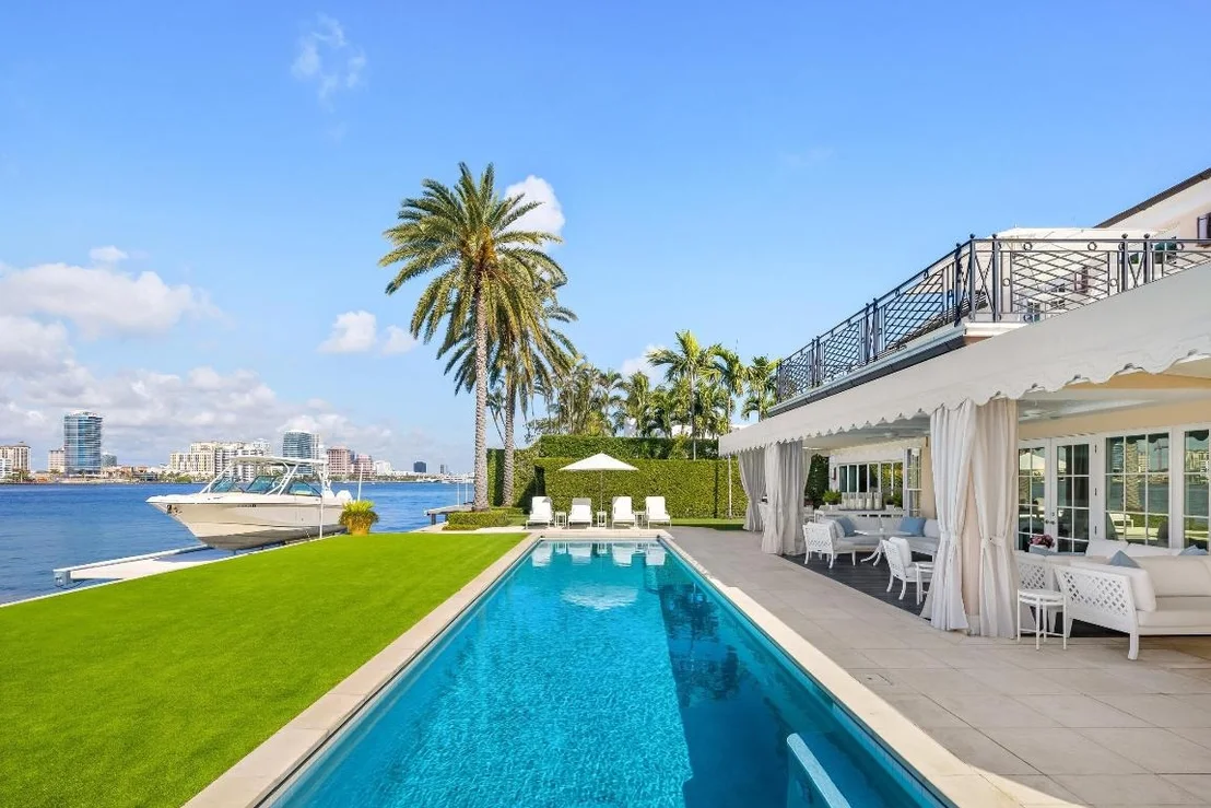 Photo of 631 Island Drive