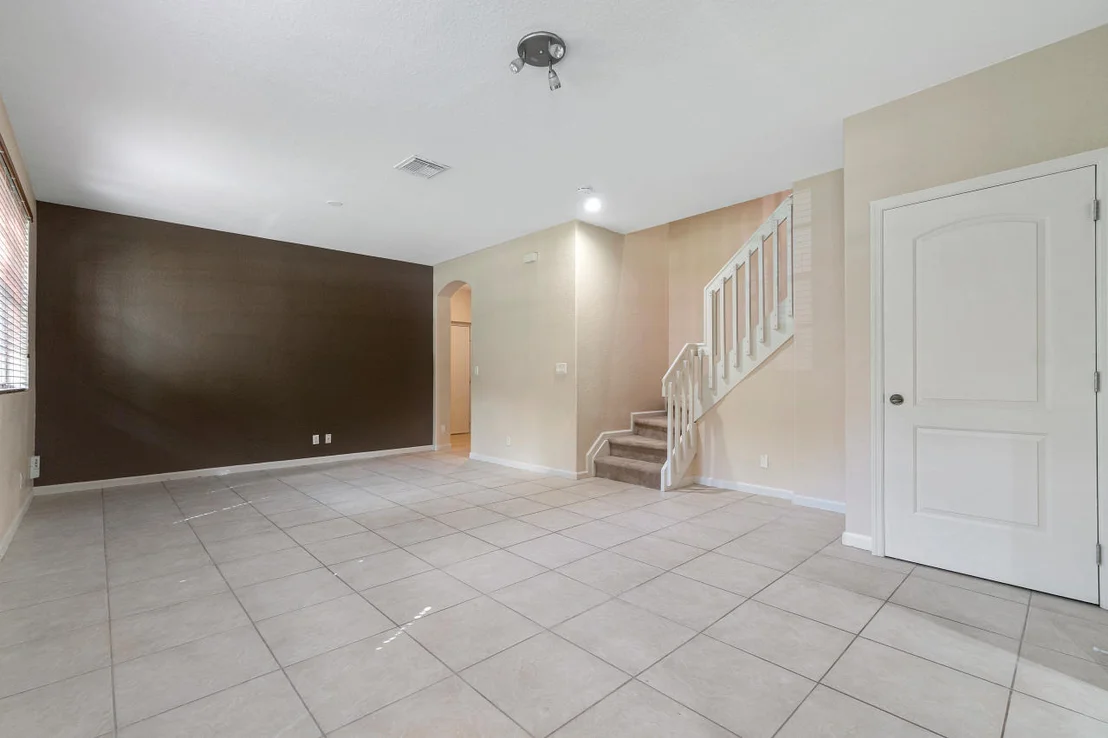 Photo of Unit B at 4611 Highgate Drive