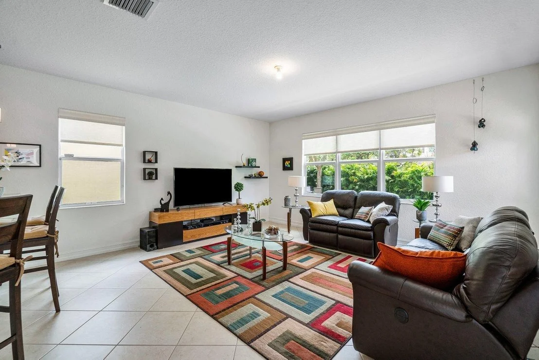 Photo of 8065 Pinnacle Pass Way
