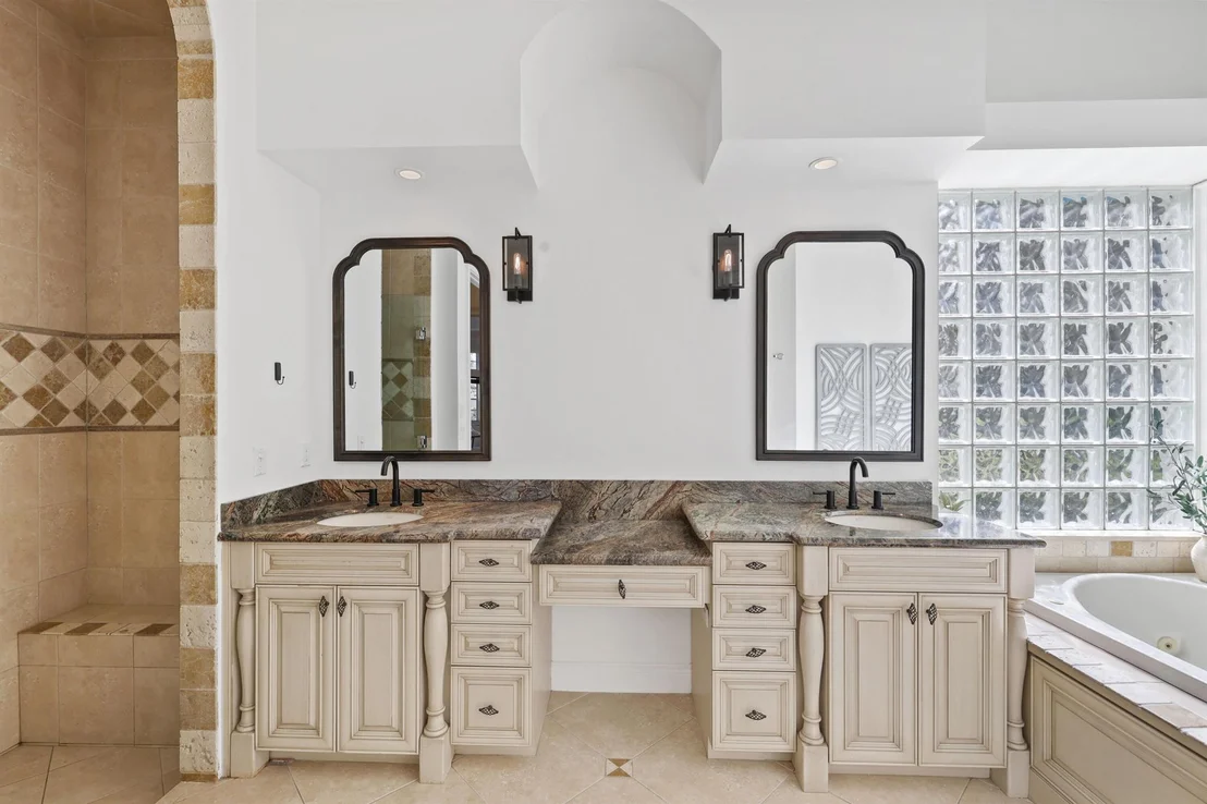 Photo of 562 Rookery Place