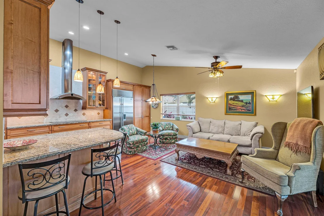 Photo of 3975 Sabal Lakes Road