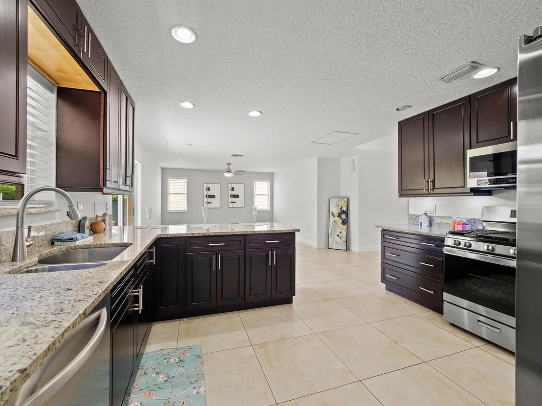 Photo of 1403 Fairway Circle