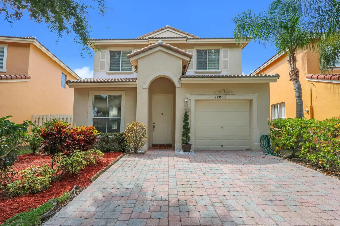 Photo of 4497 Lake Lucerne Circle