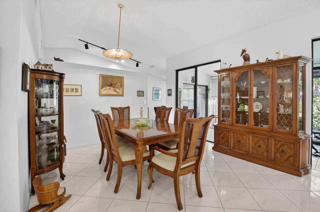 Photo of 8491 Leeway Lane