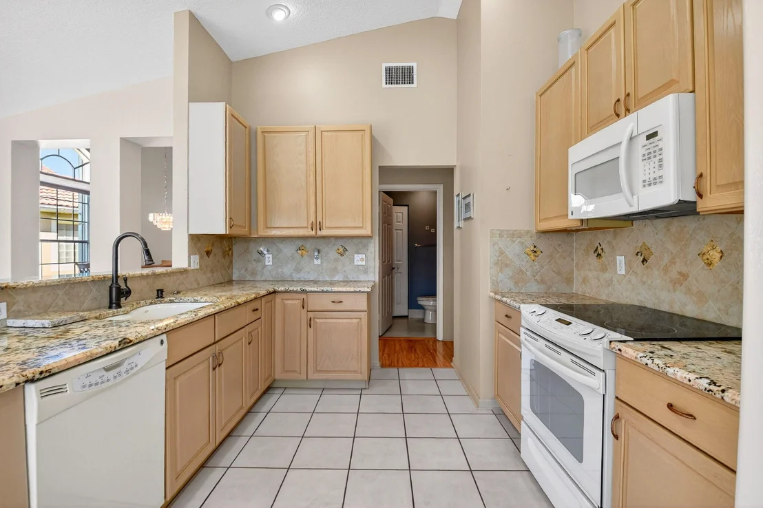 Photo of 12131 Dunhill Drive