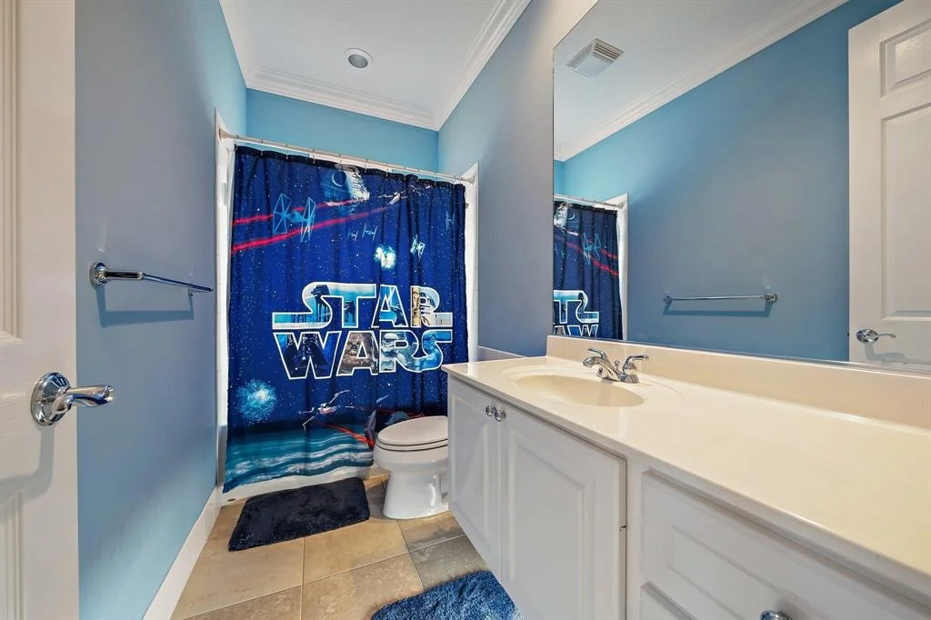 Photo of 338 Caravelle Drive