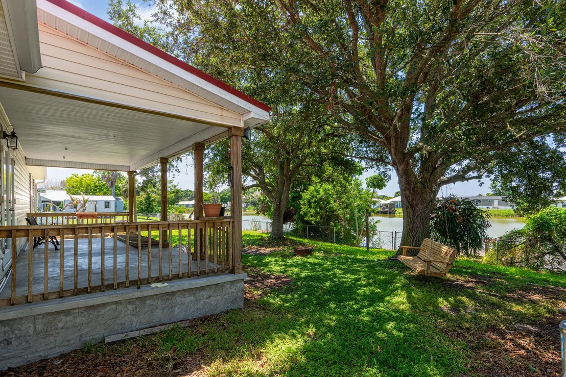 Photo of 2546 SE 27th Street