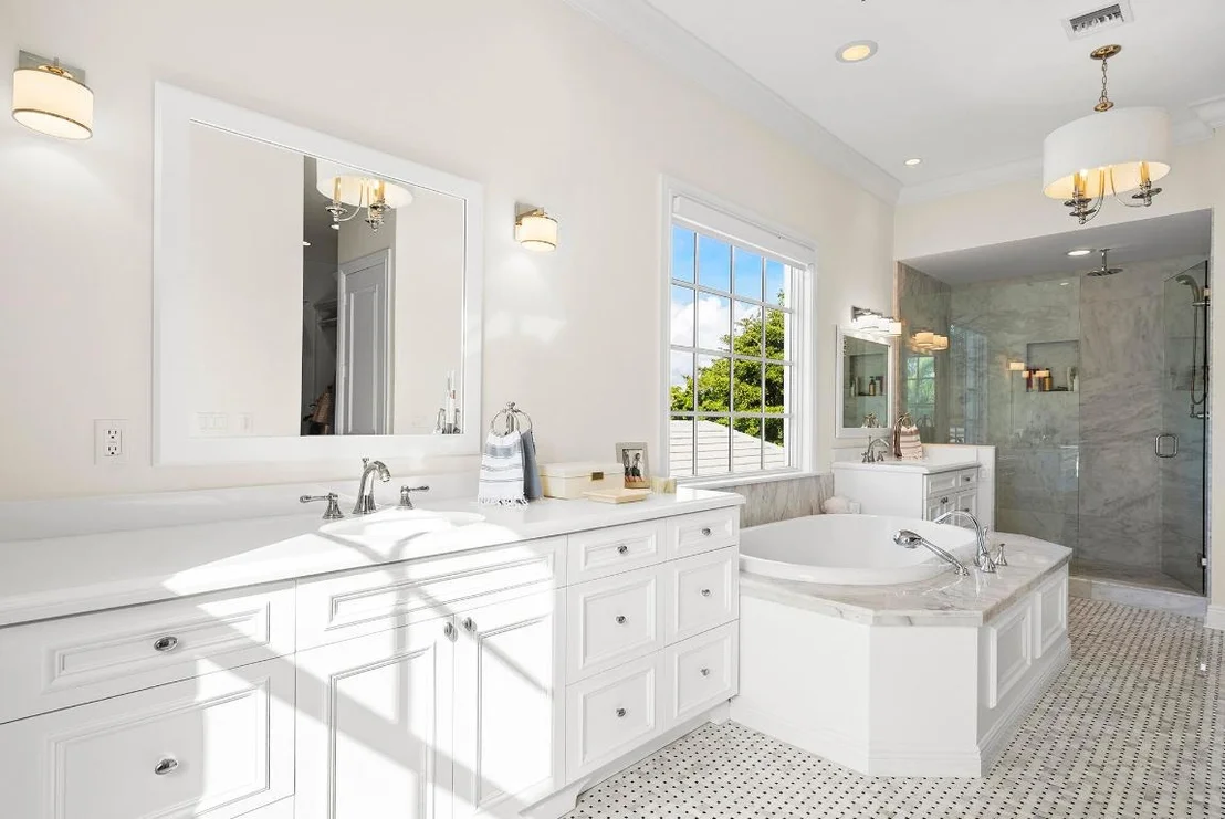Photo of 124 Forest Hill Boulevard
