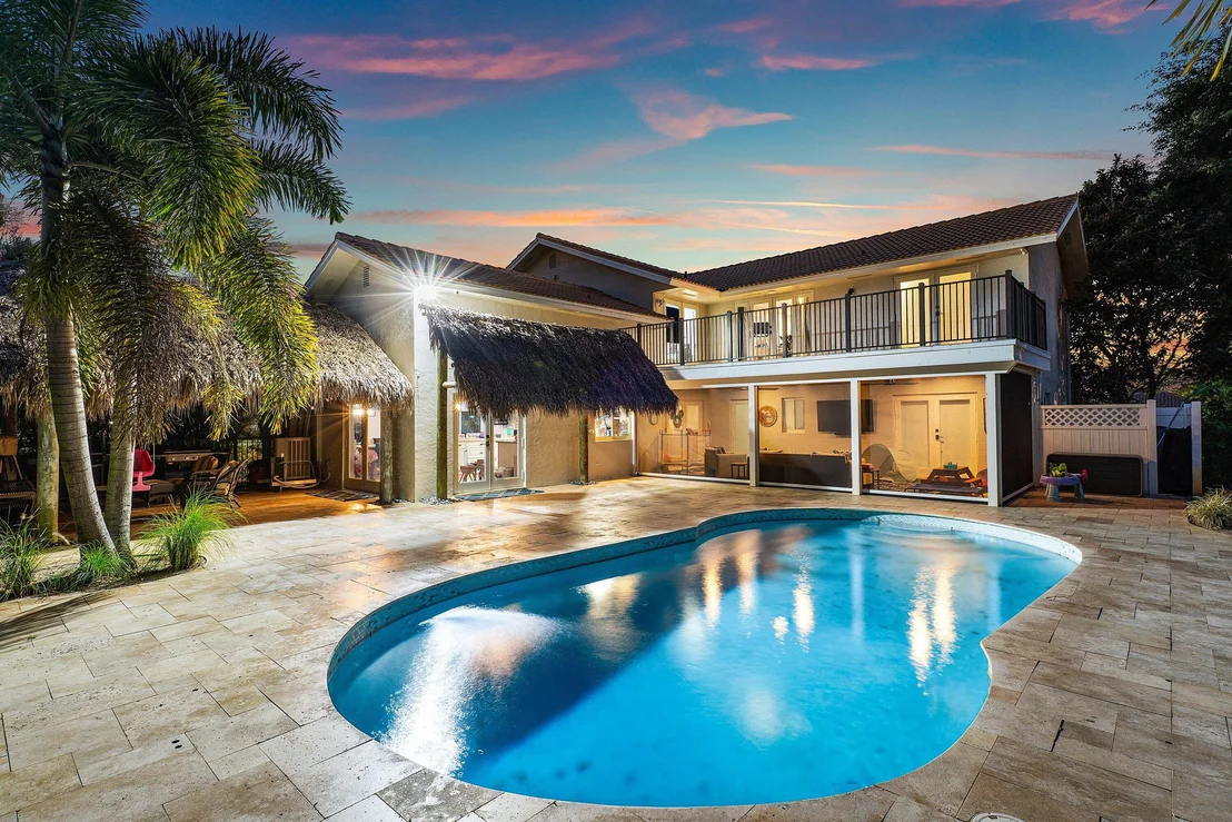 Photo of 10893 Gleneagles Road