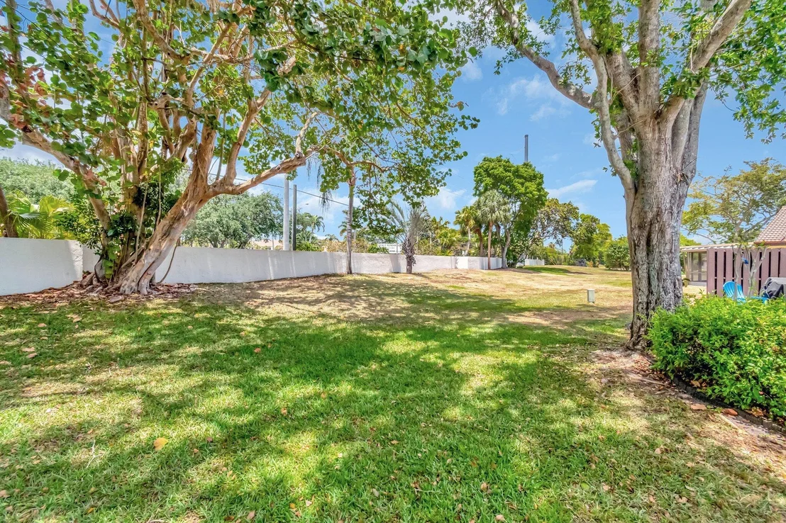 Photo of 4976 Boxwood Circle