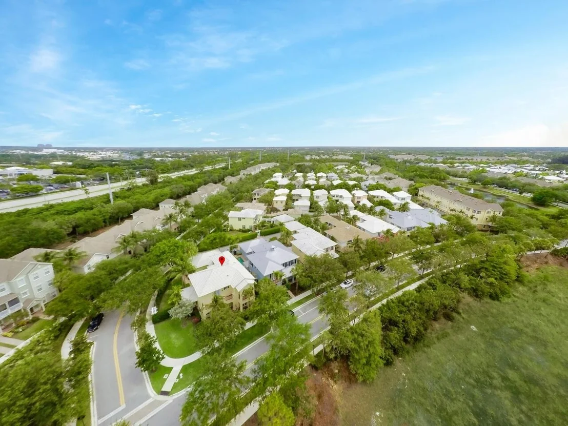 Photo of 206 Botanica Drive