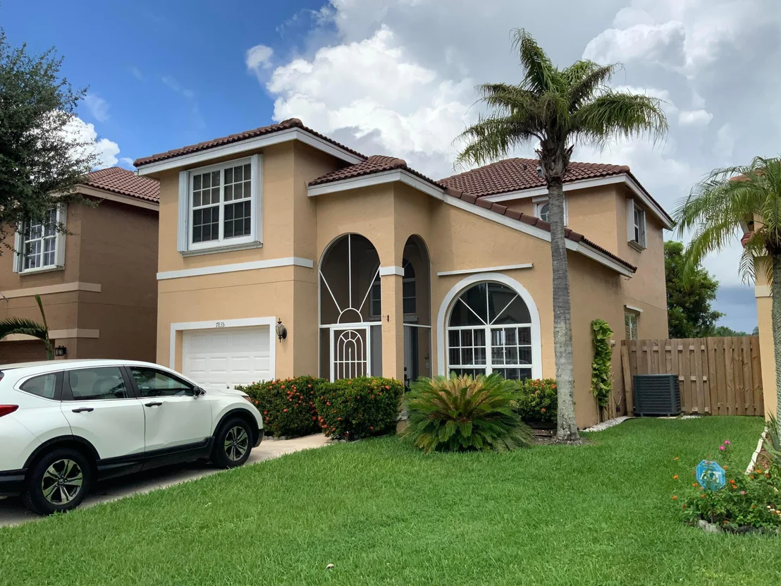 Photo of 7835 Springfield Lake Drive