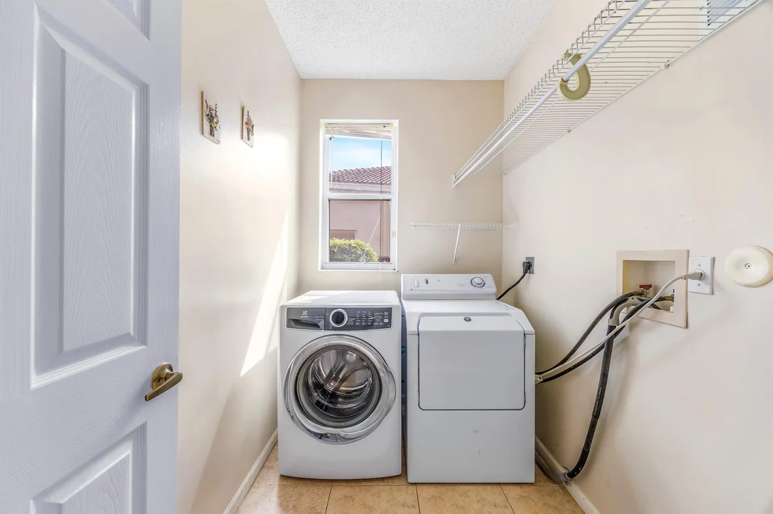 Photo of 6145 Indian Forest Circle