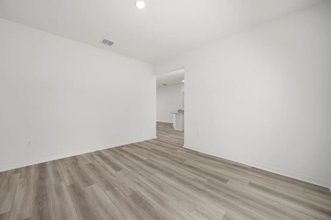 Photo of 5019 Sunset Boulevard