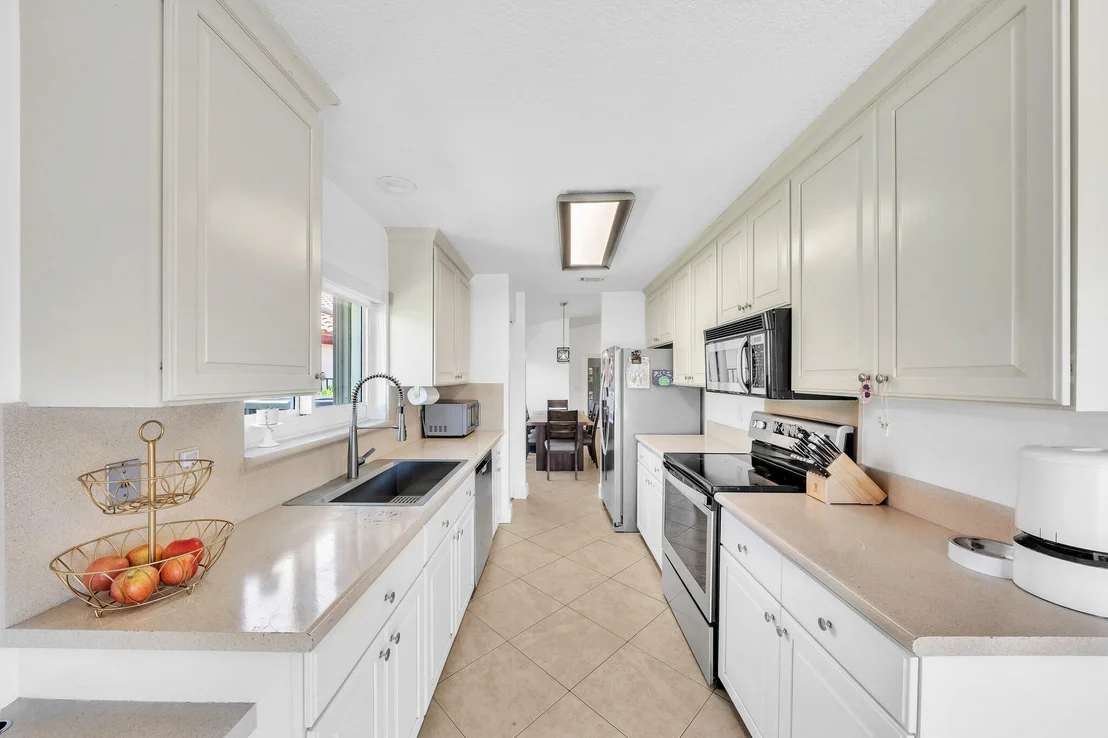 Photo of 10255 Sunset Bend Drive