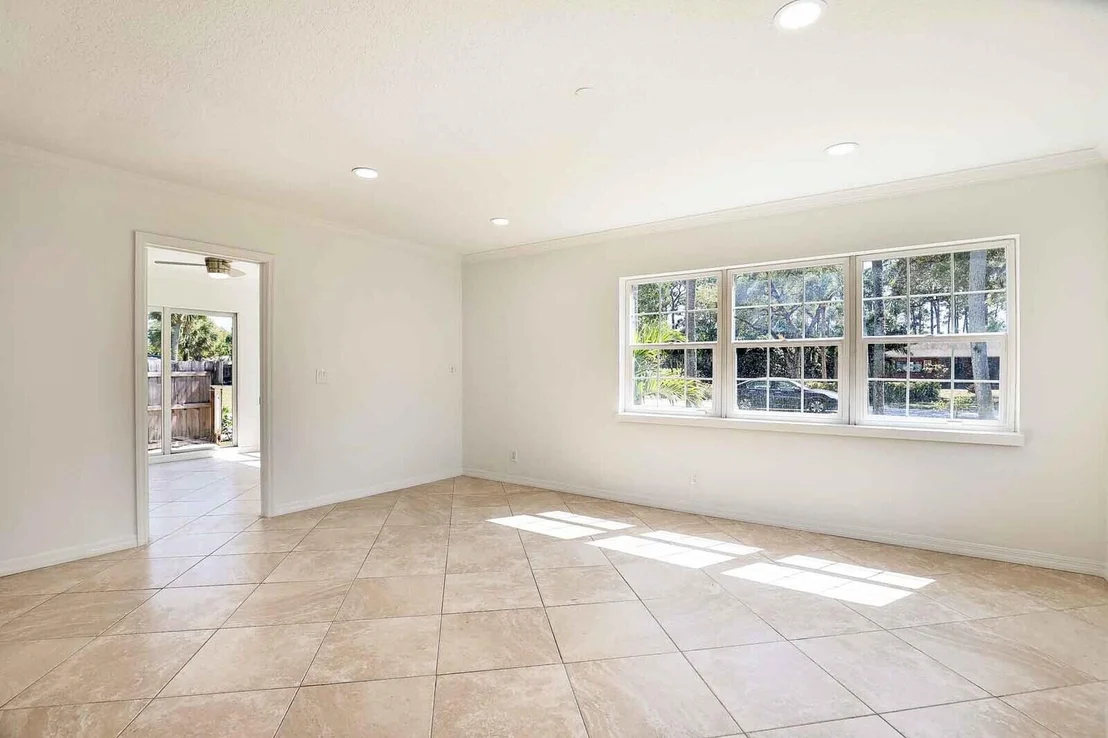 Photo of 4323 Redding Road