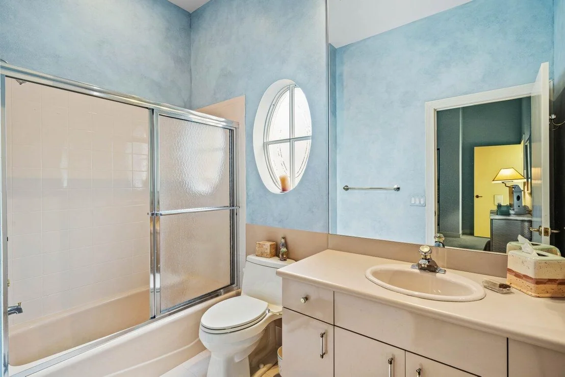 Photo of 5785 Regency Circle E
