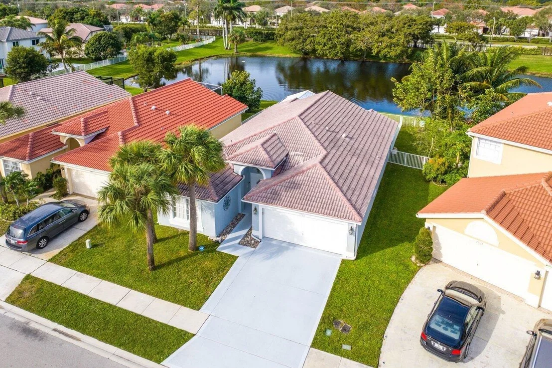 Photo of 7241 Providence Road