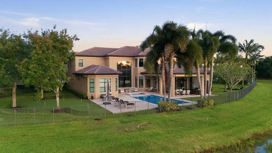 Photo of 16919 Crown Bridge Drive