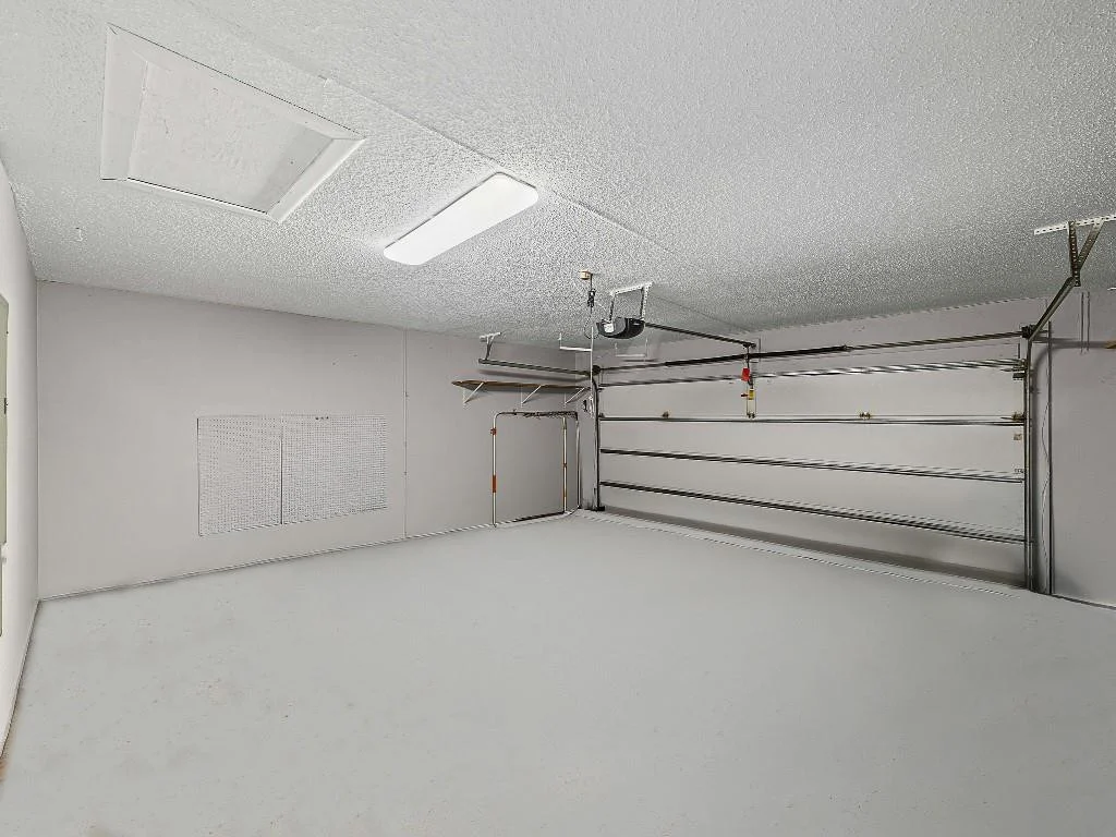 Photo of 23313 Water Circle