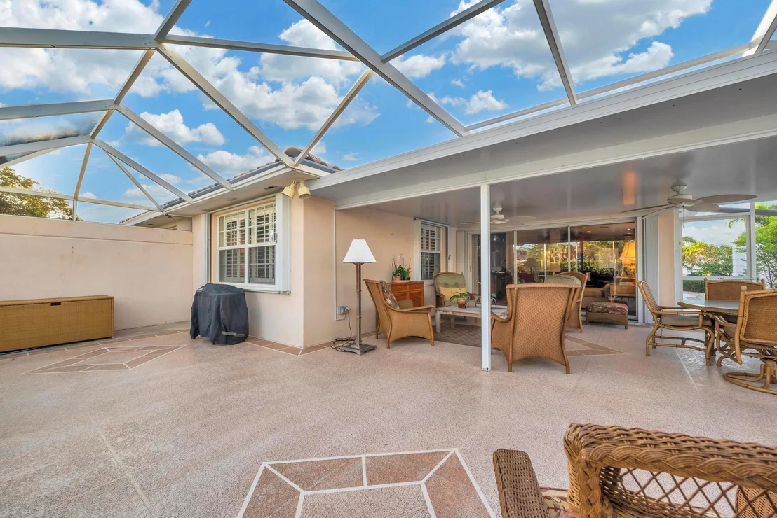Photo of 8277 SE Double Tree Drive