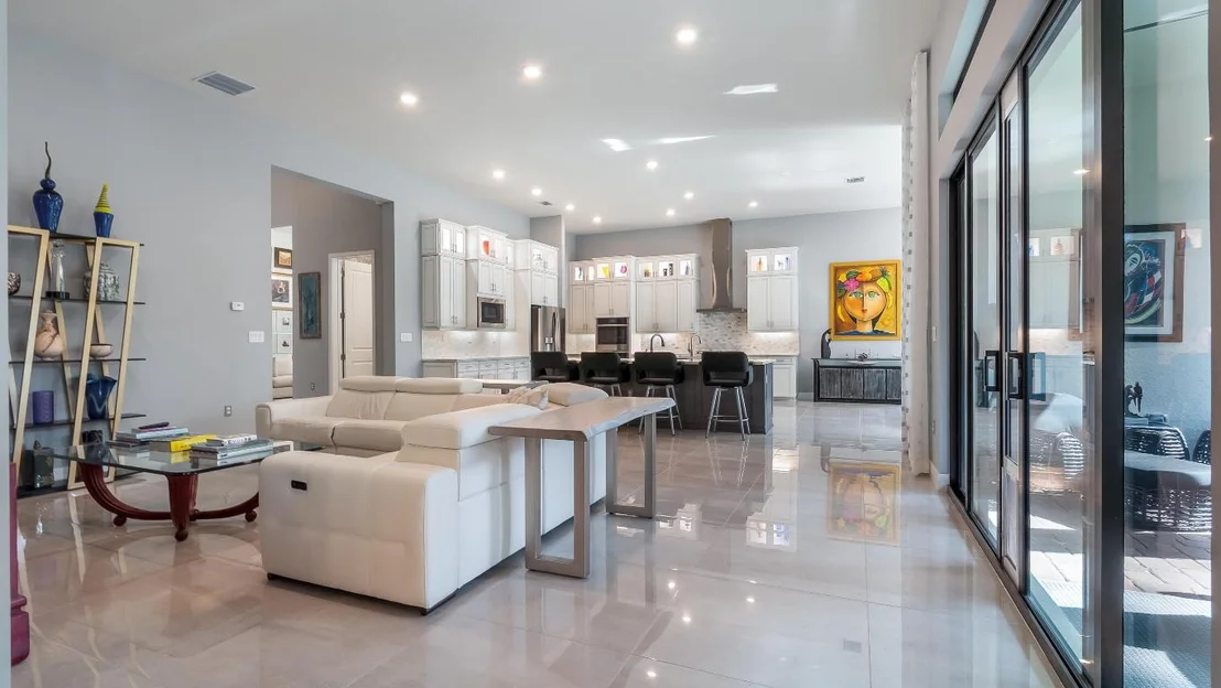 Photo of 7690 Cavern Lane
