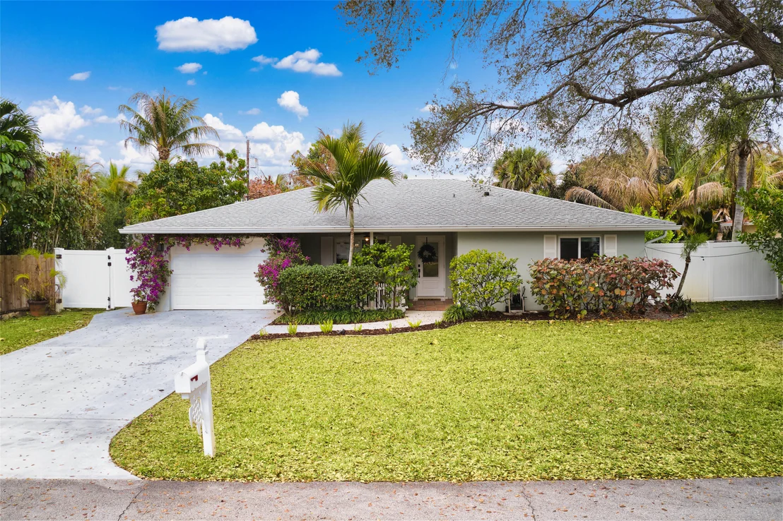 Photo of 359 Church Road