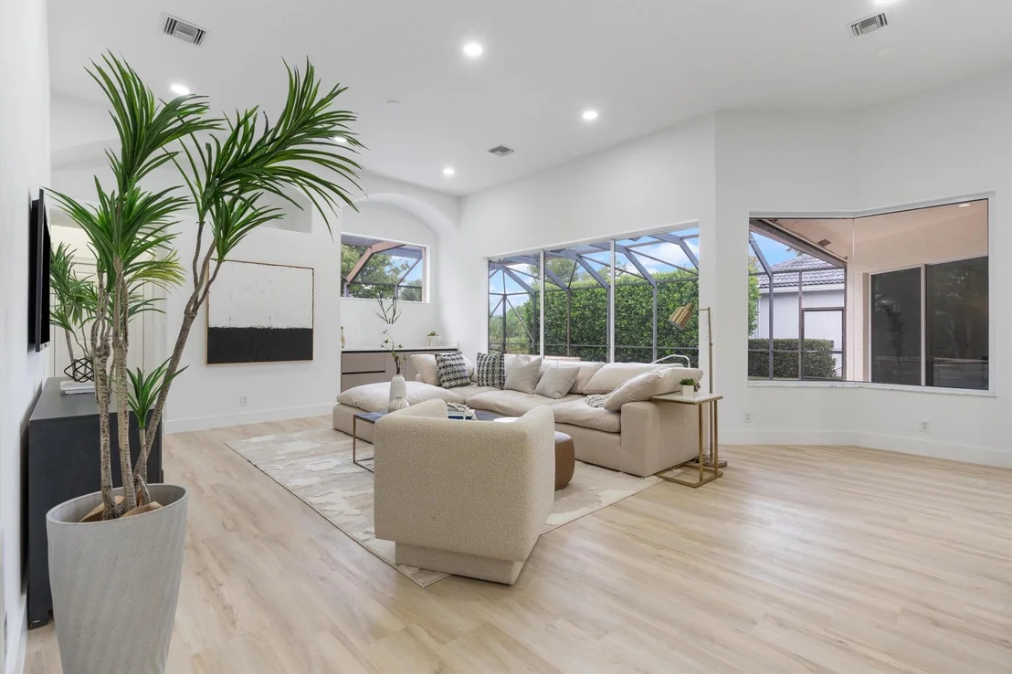 Photo of 7021 Brunswick Circle