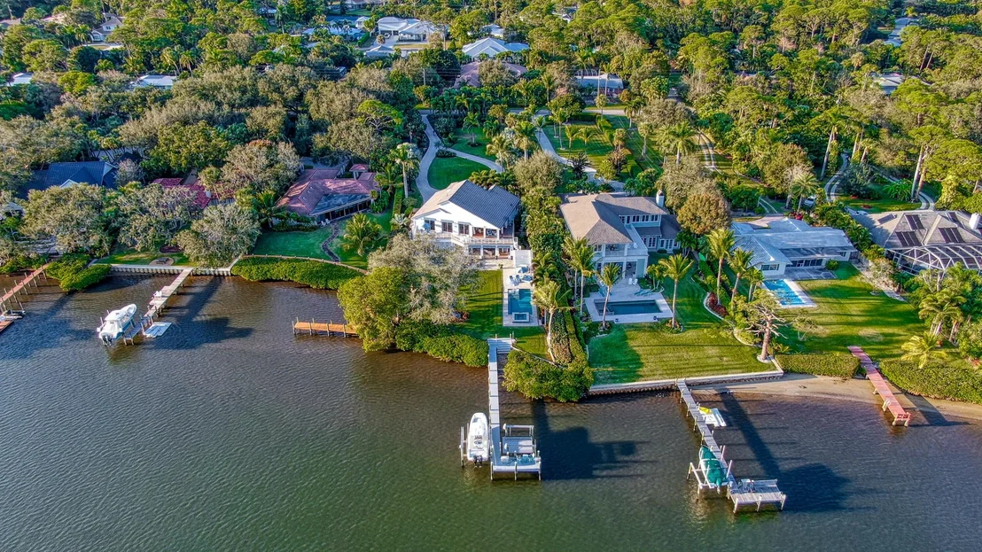 Photo of 5438 Pennock Point Road