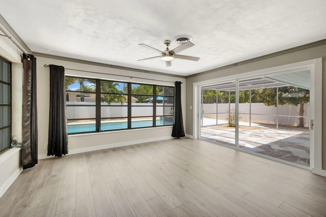 Photo of 1233 SE 12th Terrace