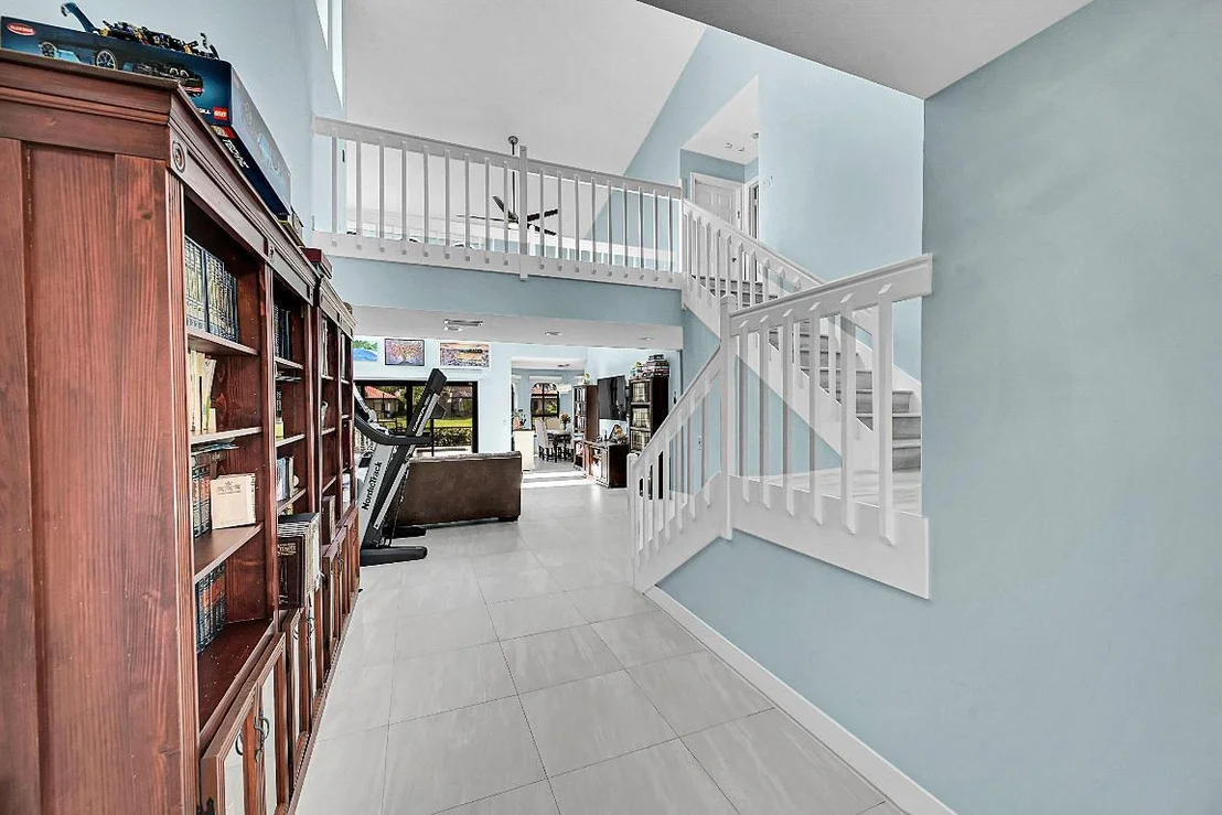 Photo of 22573 Esplanada Drive