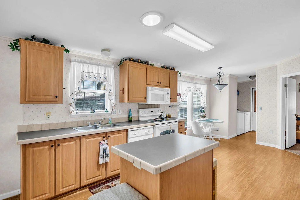 Photo of 2208 SE 38TH Trail