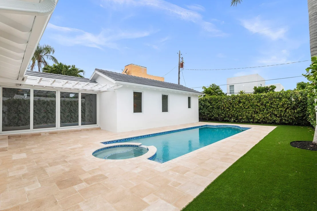 Photo of 205 Greymon Drive