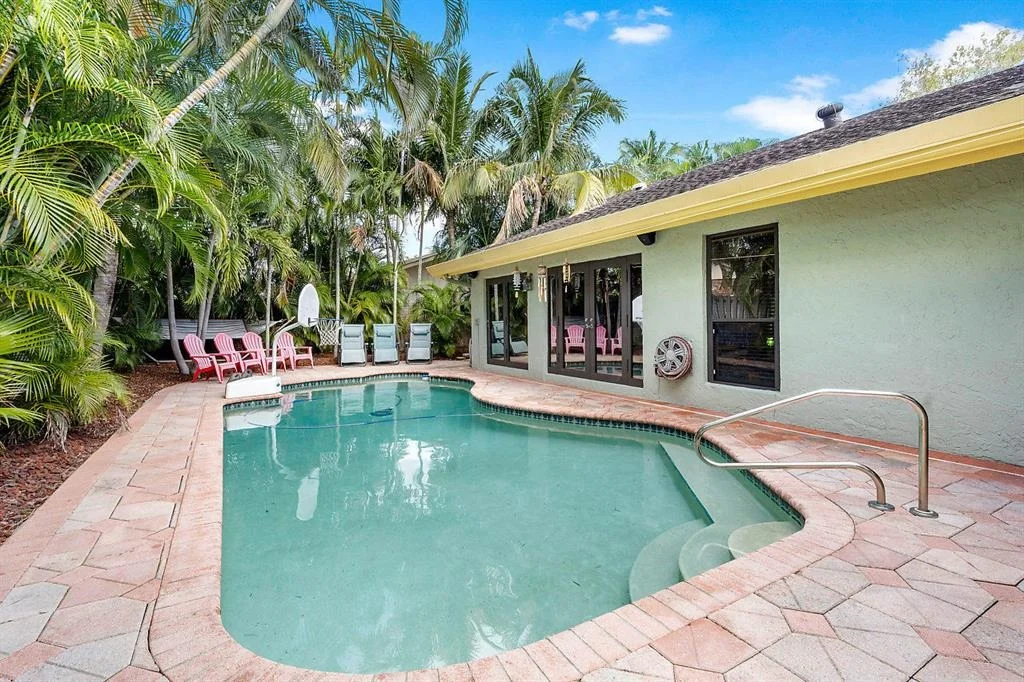 Photo of 17587 Weeping Willow Trail