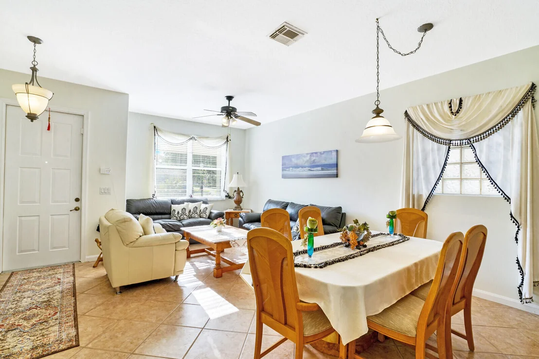 Photo of 1106 Rialto Drive