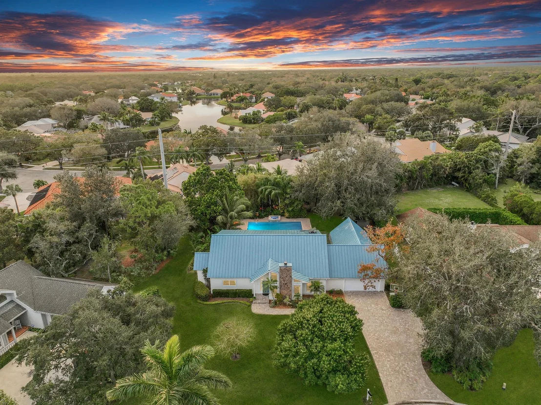 Photo of 18801 Falcon Way