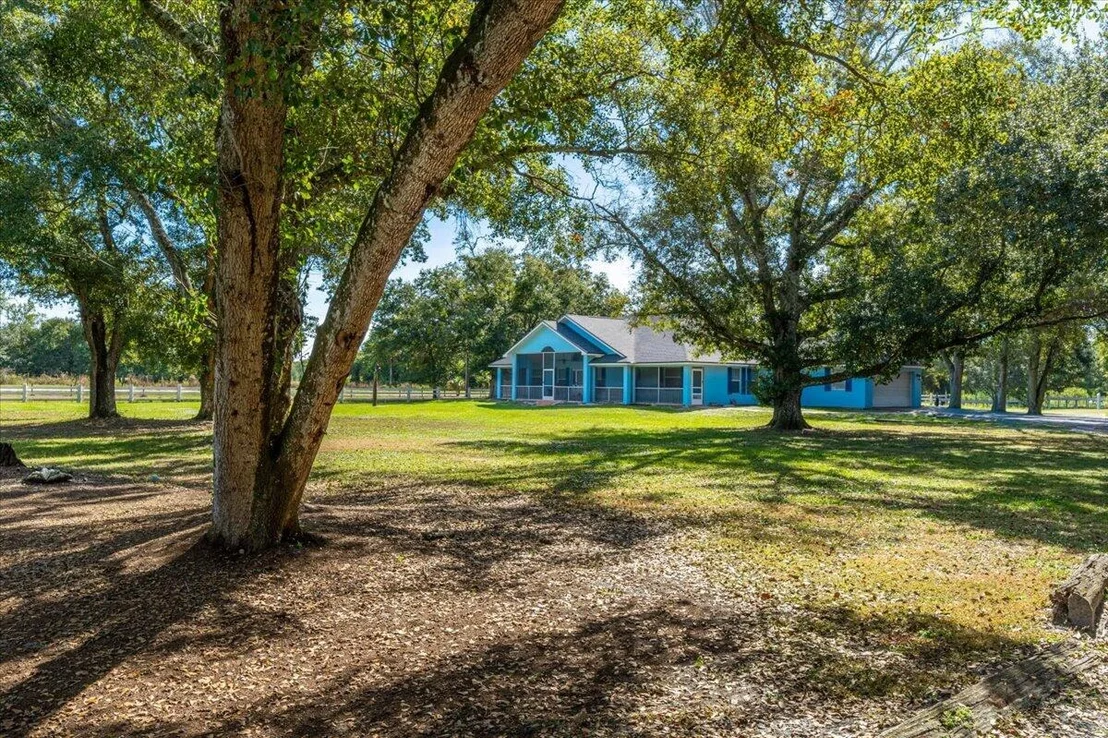 Photo of 18 NW 144th Drive