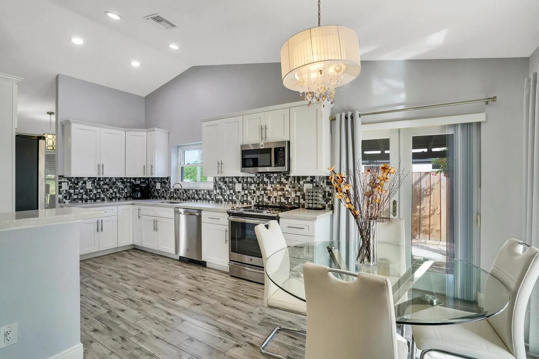 Photo of 514 Enfield Road