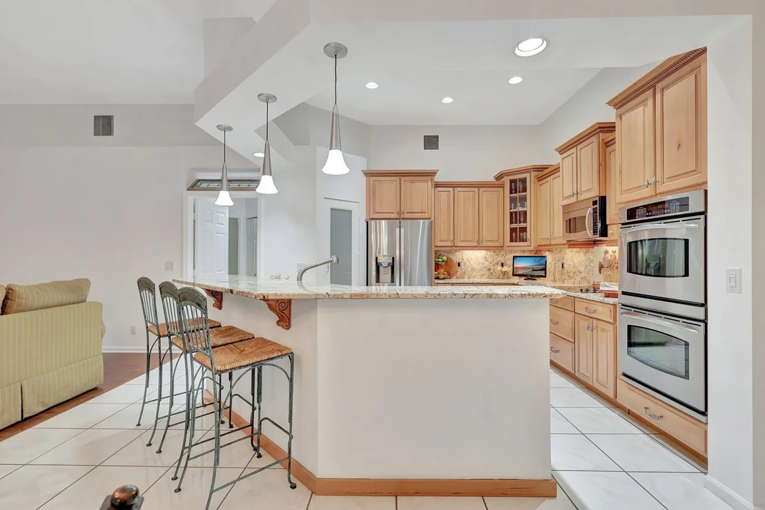 Photo of 9346 Olmstead Drive