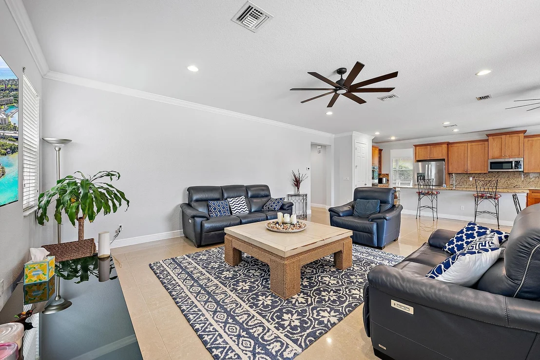 Photo of 168 Manor Circle