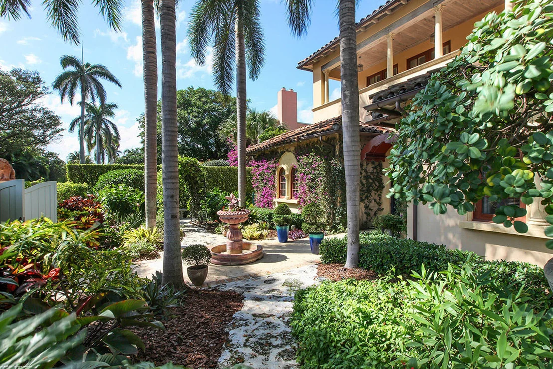 Photo of 1 Golfview Road