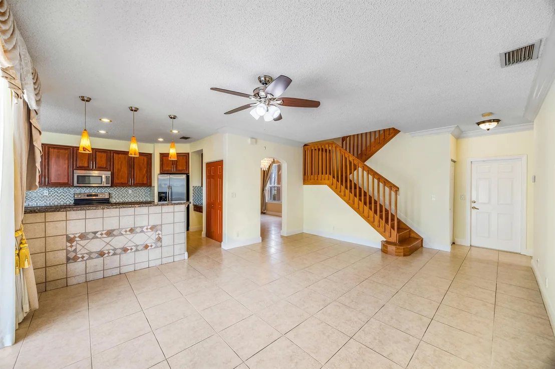 Photo of 6145 Indian Forest Circle