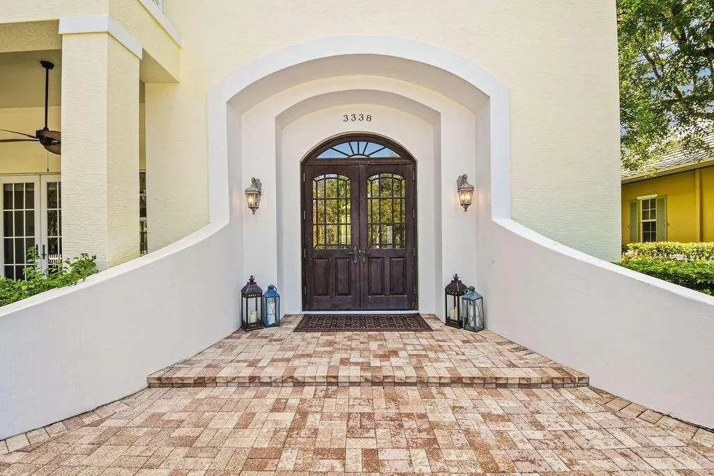 Photo of 3338 Greenway Drive