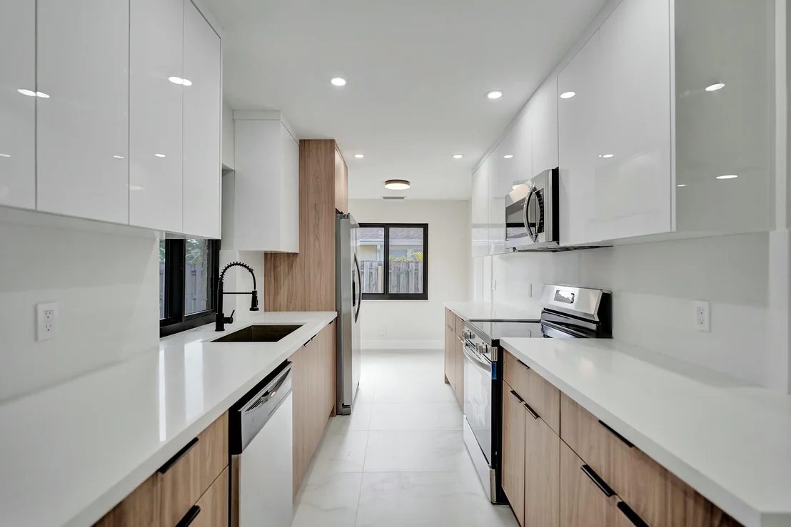 Photo of 728 Heron Drive
