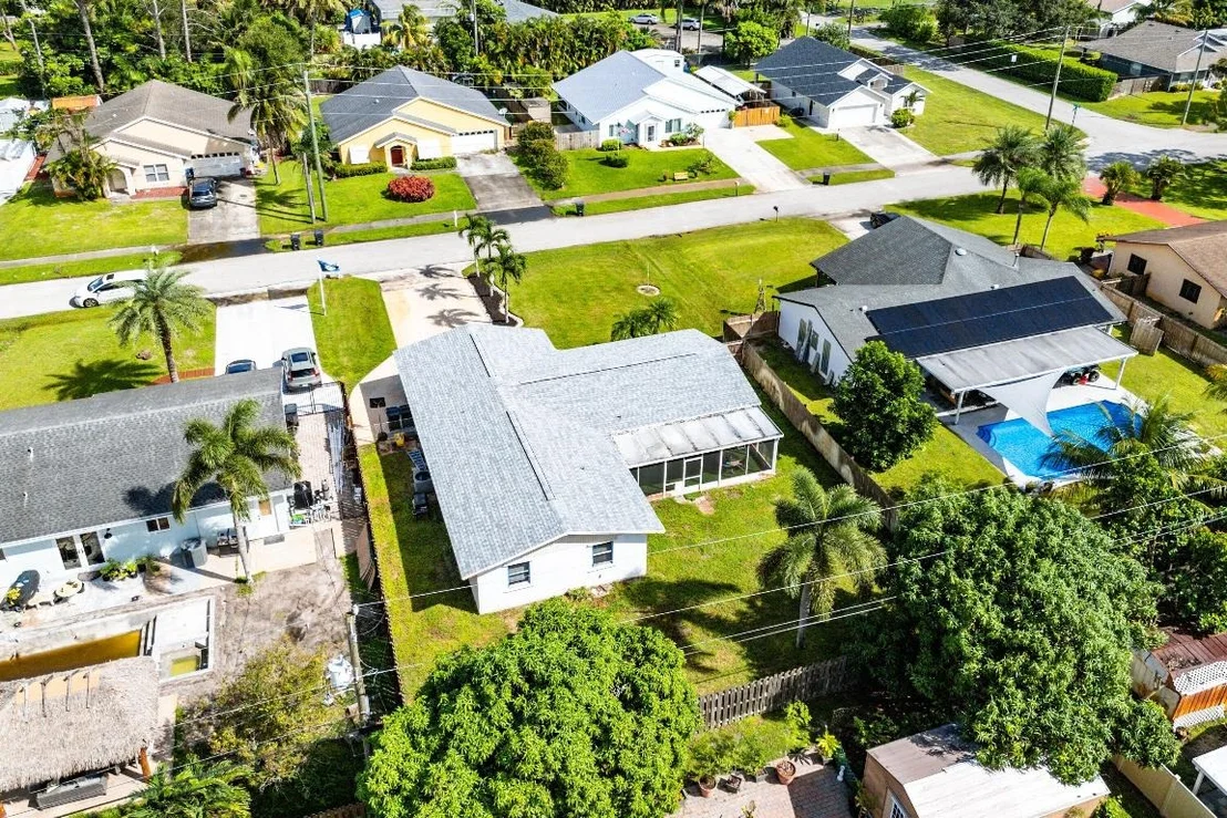 Photo of 7536 Cocoanut Drive