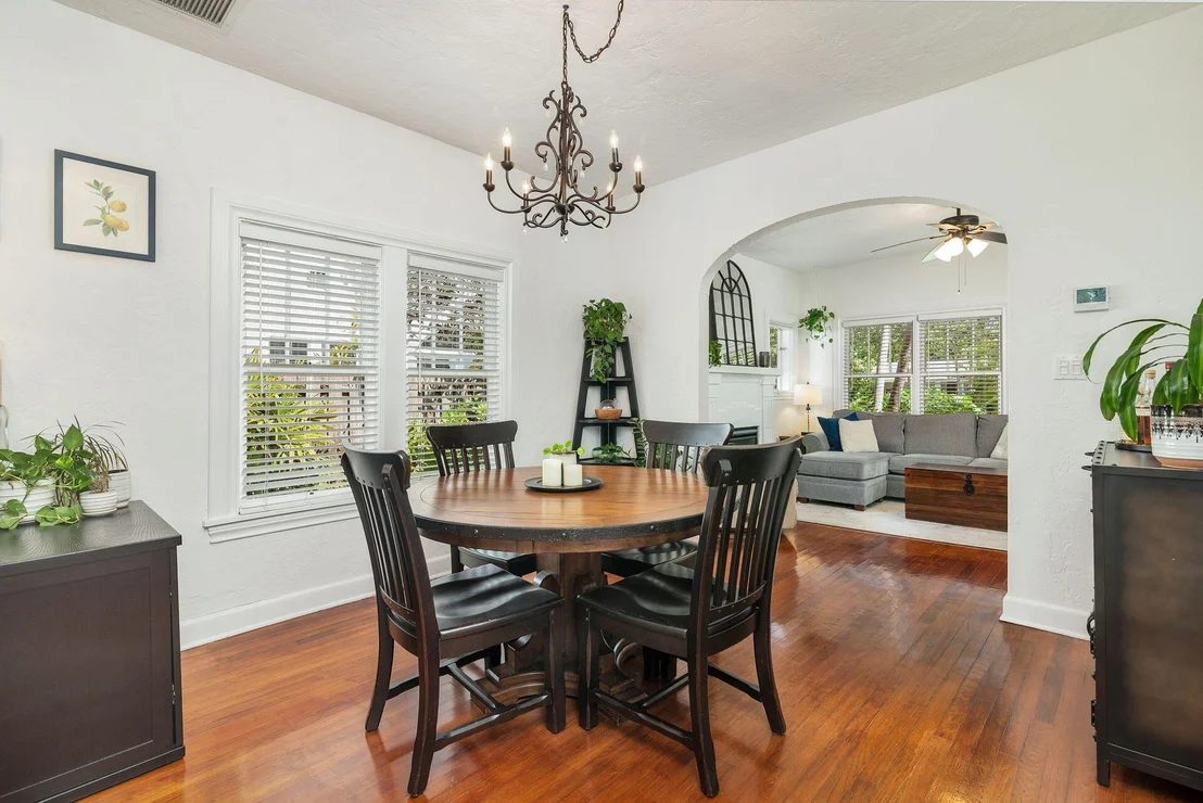 Photo of 812 Upland Road