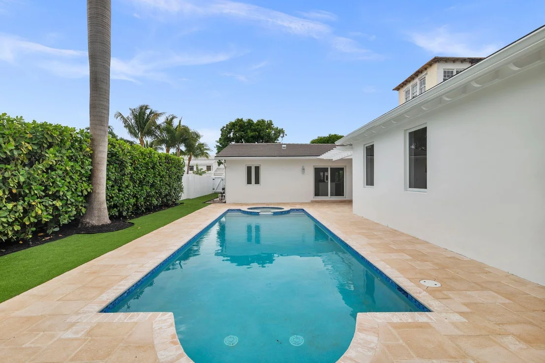 Photo of 205 Greymon Drive