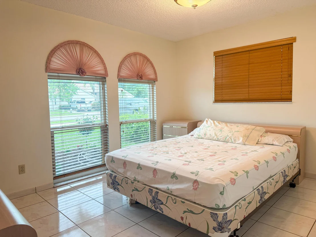 Photo of 3104 Peachtree Circle