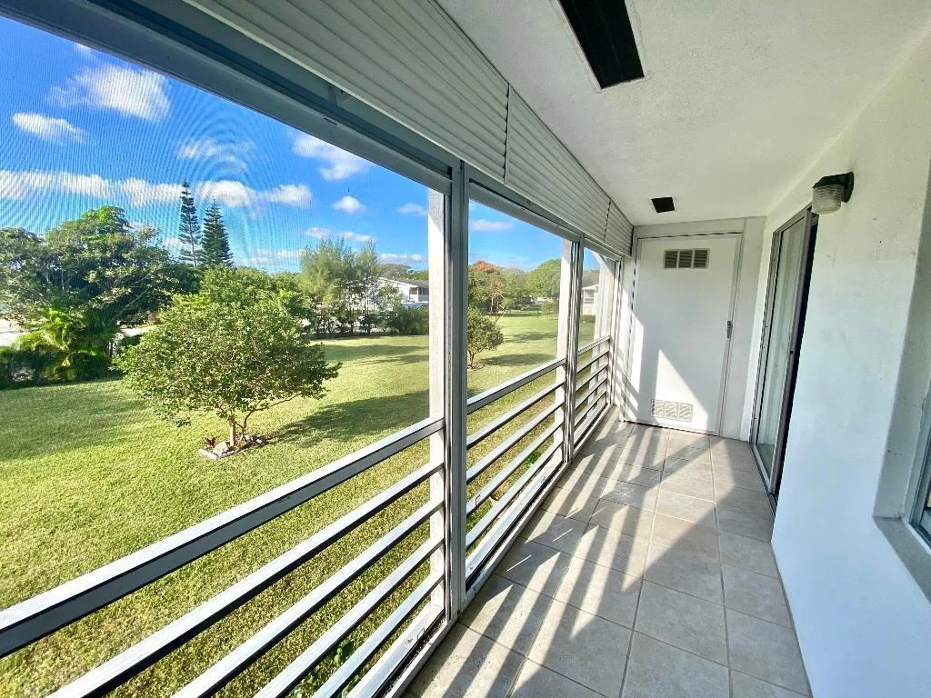 Photo of 374 Markham Q