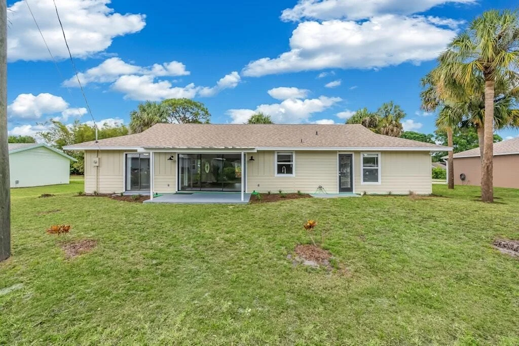 Photo of 1855 5th Place